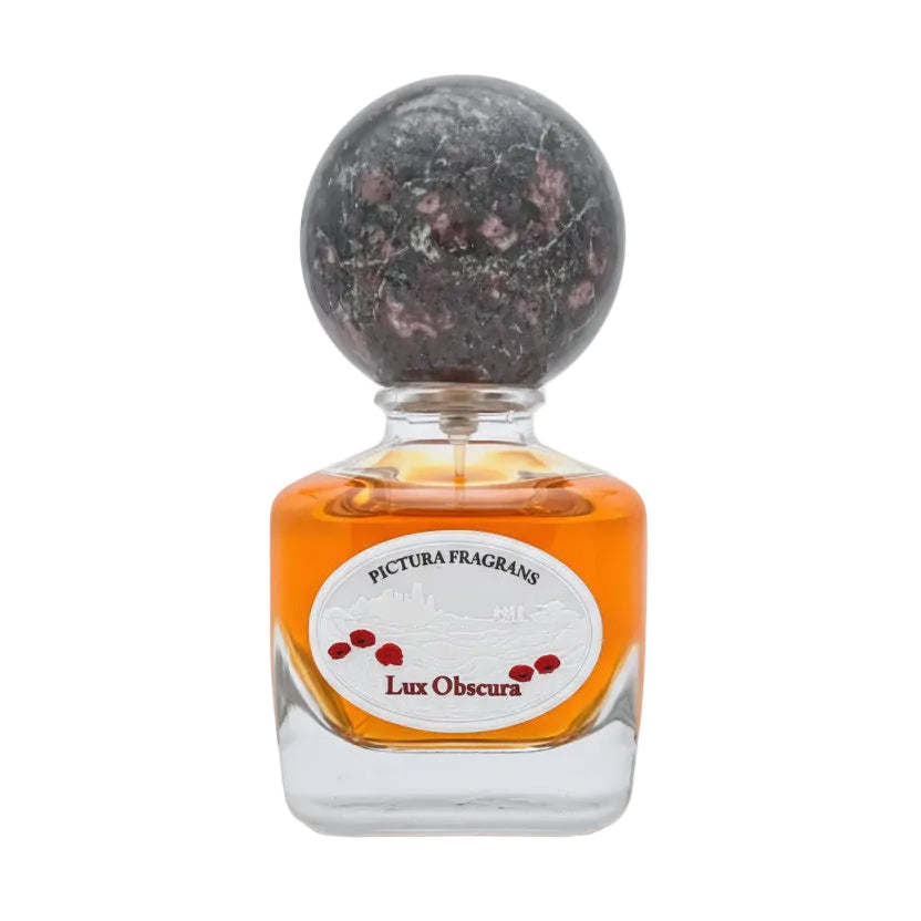 Lux Obscura Pictura Fragrans